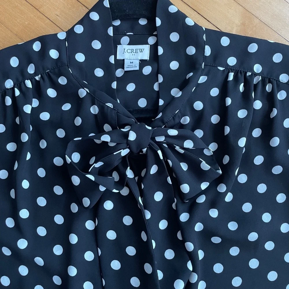 J. CREW Polka Dot Bow Neck Tie Blouse Top Puff Sleeve Button Front Country Club